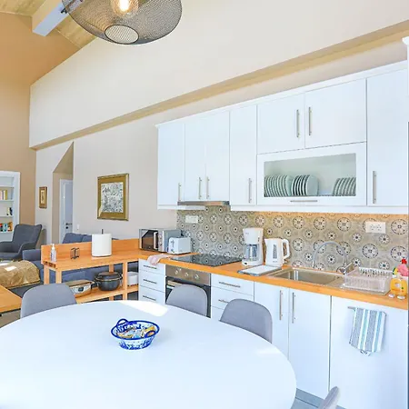 Aphrodite * Pouládes